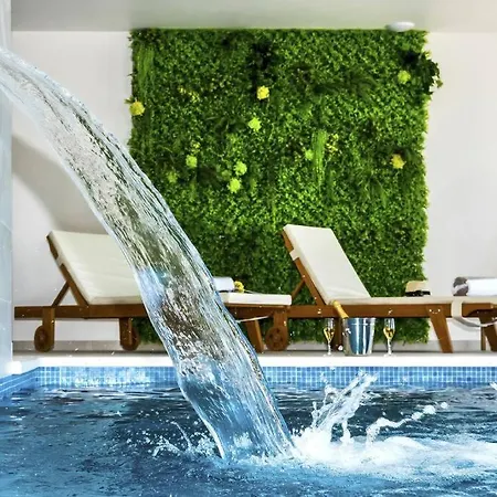 Villa Luxury Dream, Indoor Heated Pool, 7 Persons, Sea Views, *