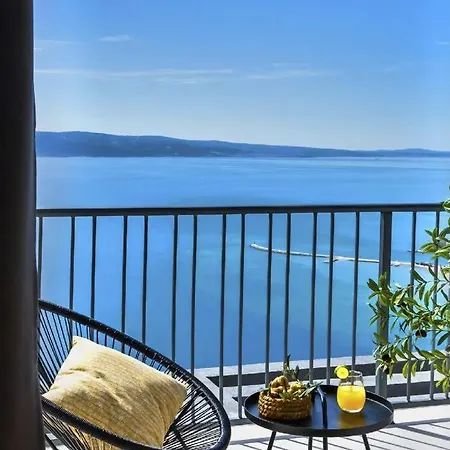 Villa Luxury Dream, Indoor Heated Pool, 7 Persons, Sea Views, *