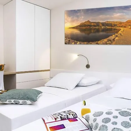 Luxury Dream, Indoor Heated Pool, 7 Persons, Sea Views, *