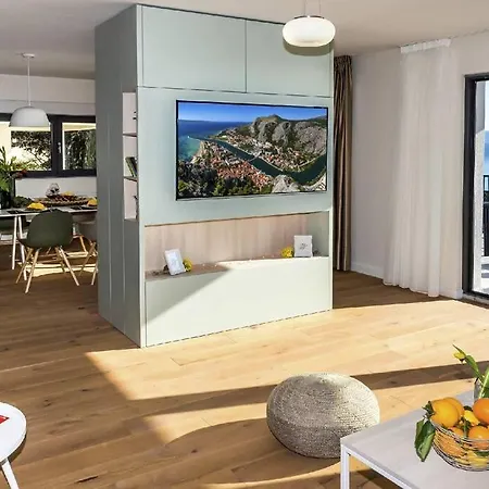 Villa Luxury Dream, Indoor Heated Pool, 7 Persons, Sea Views,