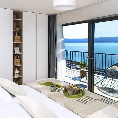 Villa Luxury Dream, Indoor Heated Pool, 7 Persons, Sea Views, Omis